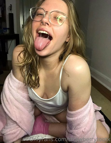 strawberrytootx トップスター 写真