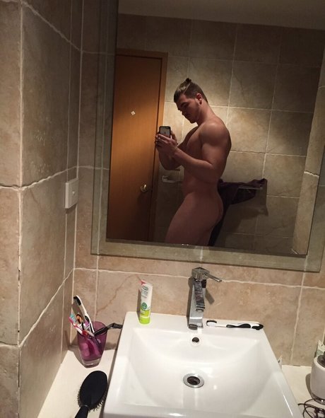 BBW妻オンリーファンズ 美しいxxx 画像