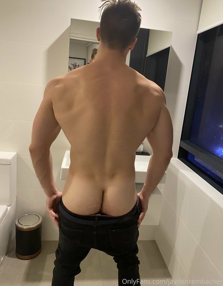 jaydenrembacher ヌード女優 画像