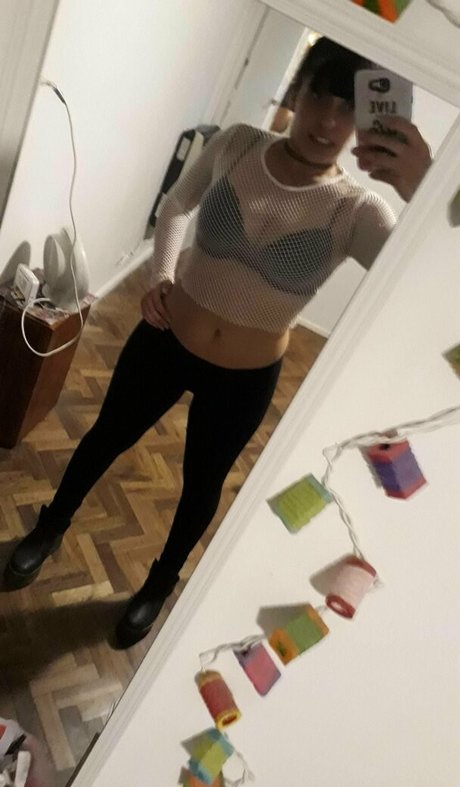 英国のティーンオンリーファン 美しい 画像