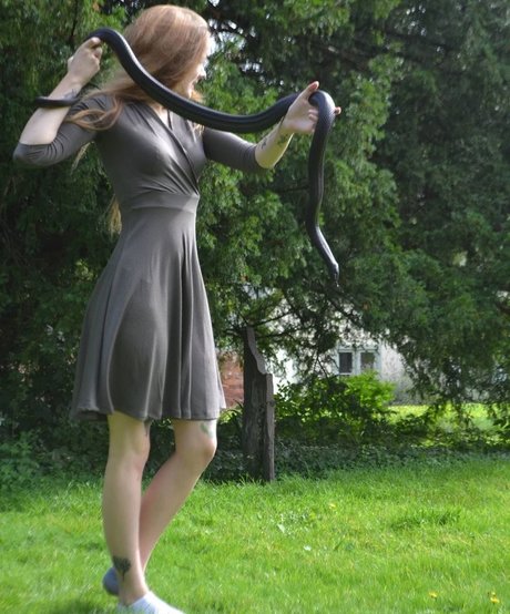 巨尻オンリーファン ホット 写真