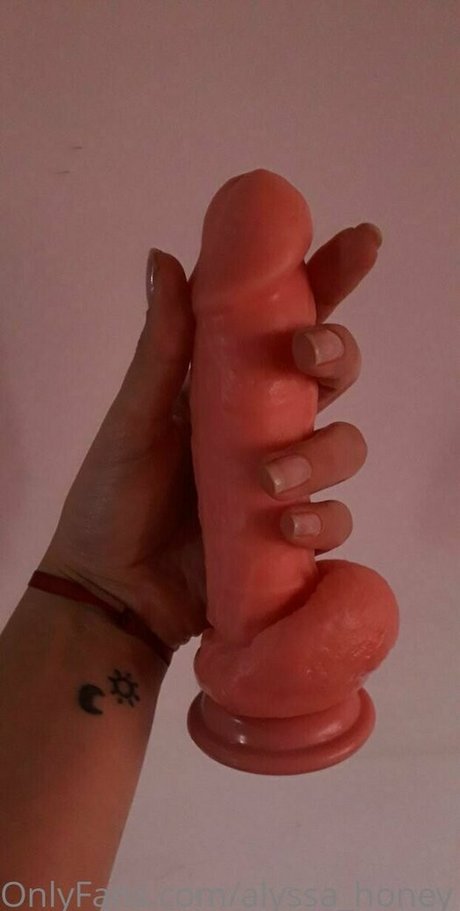 alyssa honey 女優 画像