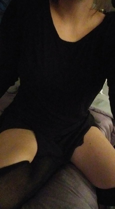 赤毛の熟女オンリーファンズ ポルノ 画像