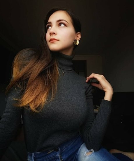 Daniela Derly 独占モデル ギャラリー