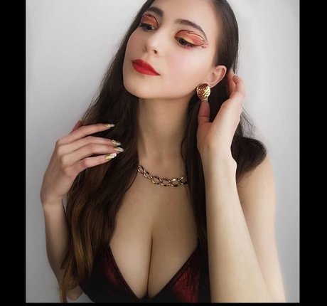 成熟した黒人女性オンリーファンズ セックス 写真