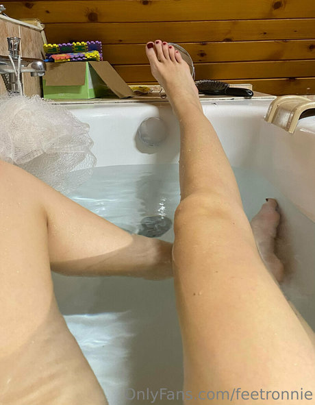 feetronnie かわいいスター 画像