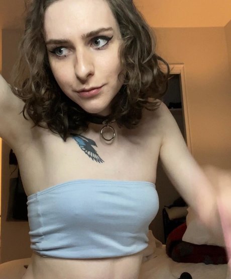 曲線美の女の子オンリーファンズ 無料セックス 写真