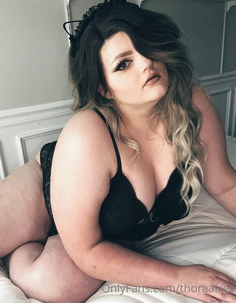 thoraafree セクシーなスター ギャラリー