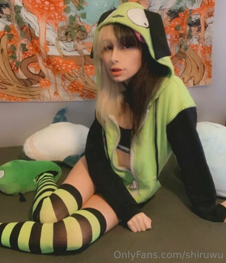 熟女のおまんこオンリーファンズ えろ 画像