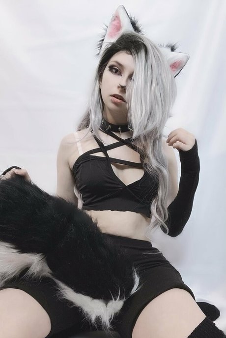 大きなお尻と巨乳のオンリーファンズ 無料ポルノ ギャラリー