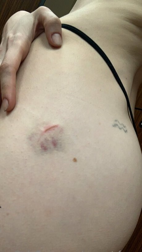 sunset fawn 完璧なポルノスター 写真