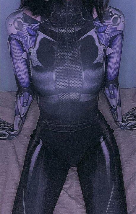 アマチュアヌードオンリーファンズ ヌード 写真