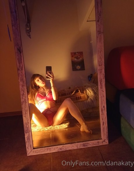 danakaty 美しいモデル 写真