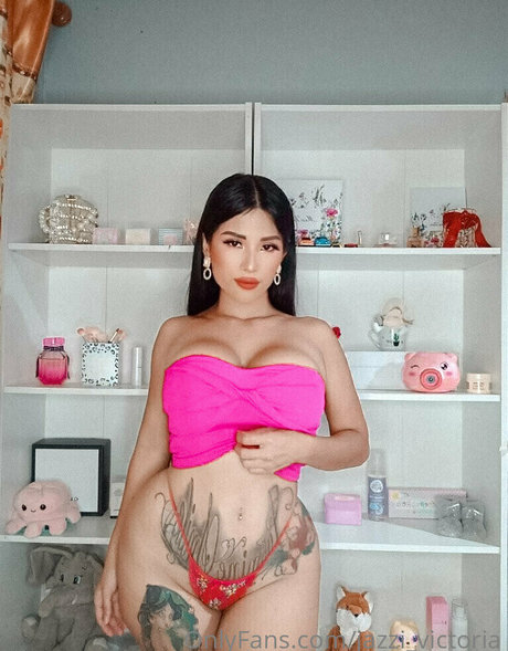 jazzi victoria 限定スター 画像