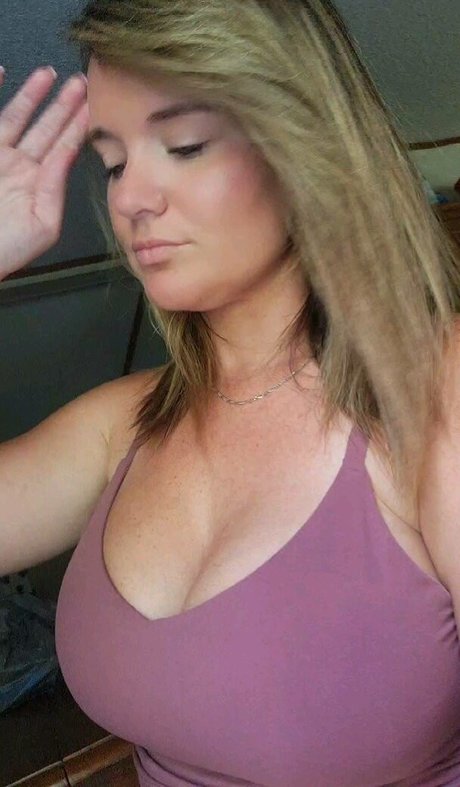 ポーグエボニーオンリーファンズ セックス 写真