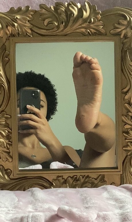 ママの足OnlyFans ホットヌード ギャラリー