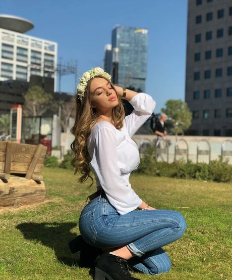 Rony Grinberg 完璧なポルノスター アーカイブ