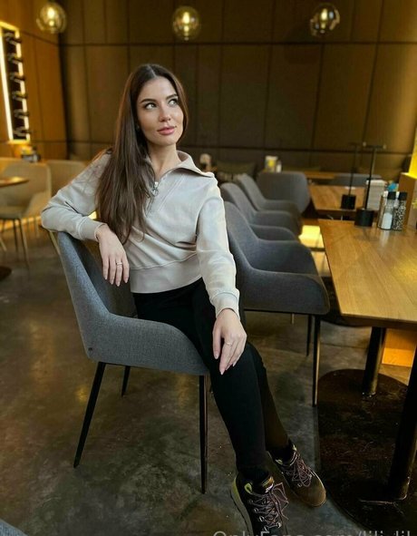 巨根アナルOnlyFans エロチック 画像