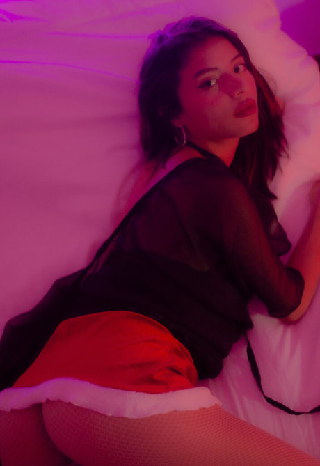 アジアンゴス オンリーファンズ エロ 画像