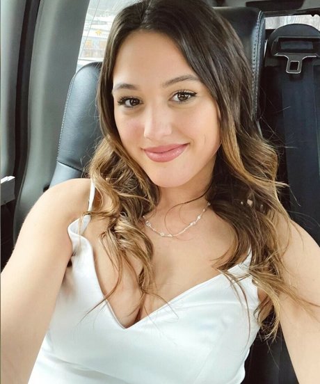 Monica Patterson ホットなモデル 画像