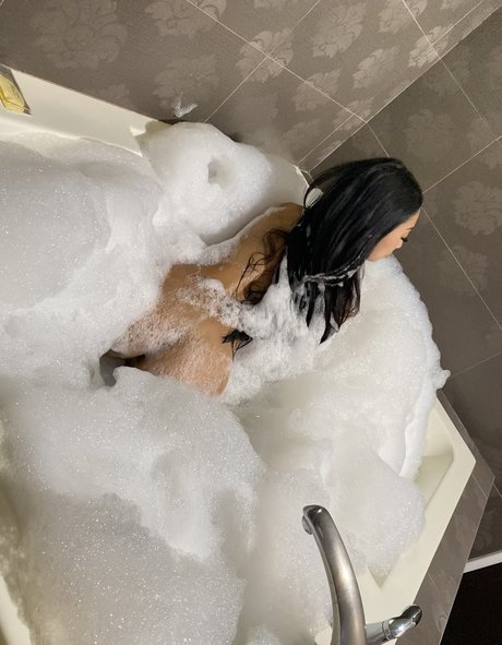 ssbbw プッシー onlyfans アートヌード 写真