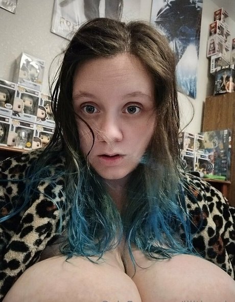 lilithsyris ヌード女優 画像