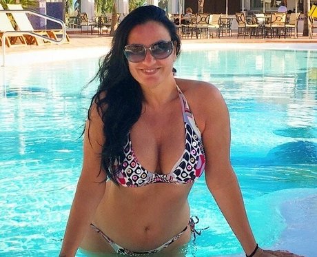 Angela Cavagna 無料モデル 画像