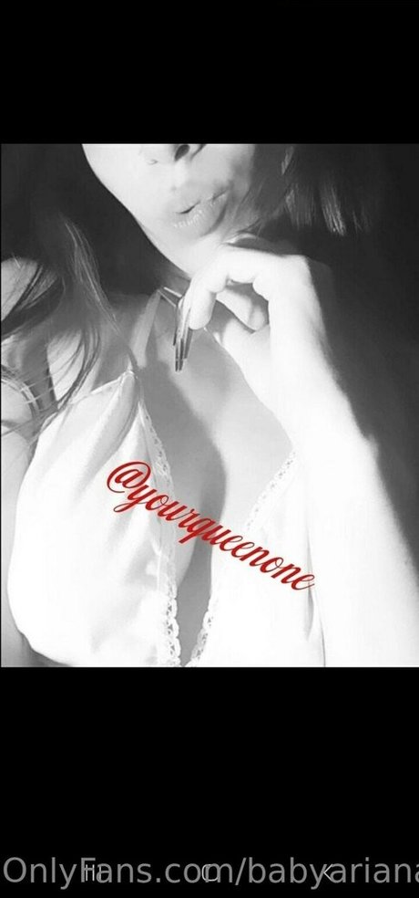 口だけファン アートヌード 写真