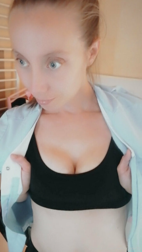 naughtyannmarie トップスター ギャラリー