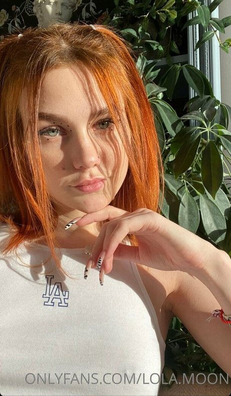 赤毛ティーンオンリーファンズ セクシーxxx 写真