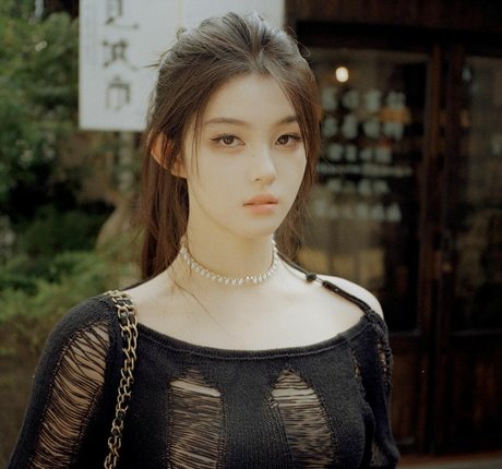 金髪クーガーオンリーファンズ パーフェクト 写真