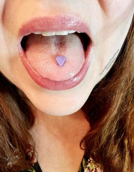 ゲイランジェリーOnlyFans セクシー 写真