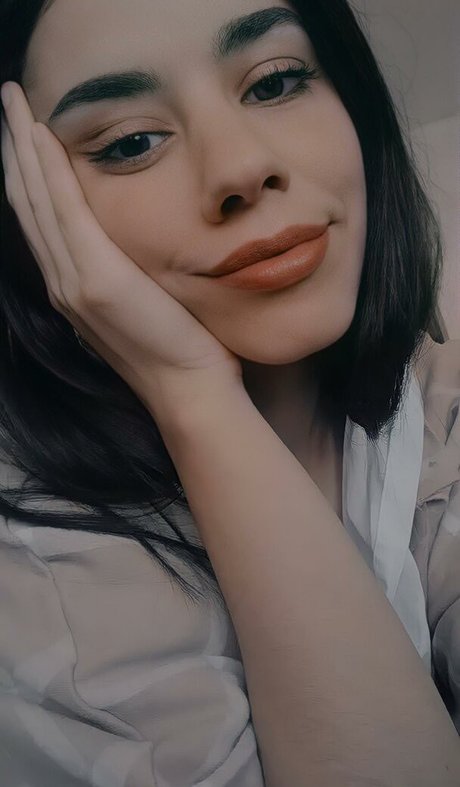 甘いおまんこオンリーファンズ セクシーヌード 画像