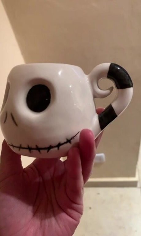 かわいいティーンのオンリーファンズ xxx 写真