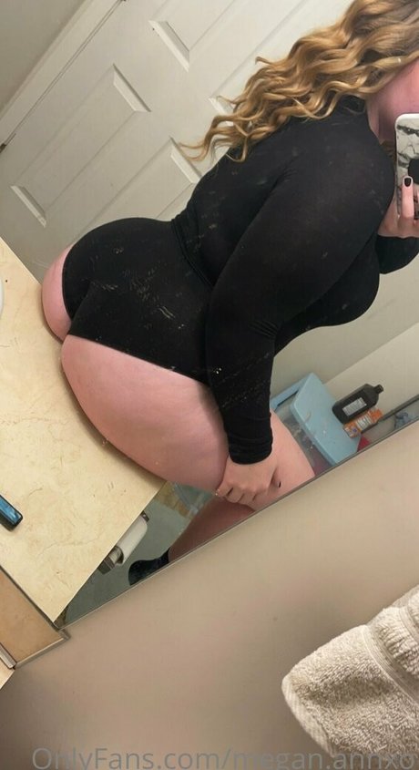 megan annxo 最高のモデル 写真