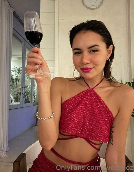 avocadoz ポルノスター 美しい 画像