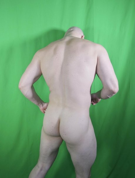 justingains ヌード女優 画像