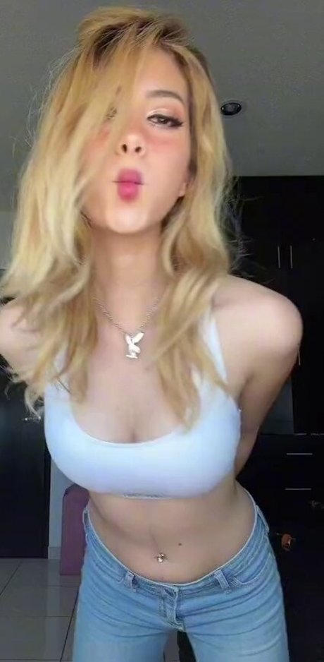 Deborha4 ポルノスター アート ギャラリー