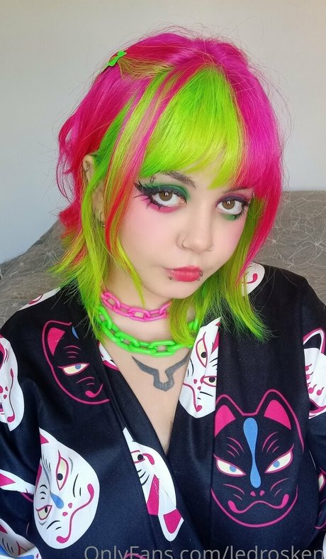 nyxie ledros アダルト女優 写真