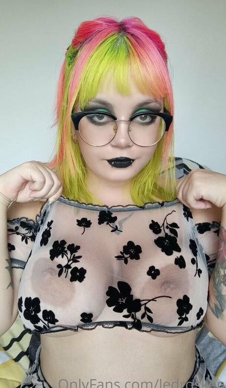 nyxie ledros 完璧なスター 写真