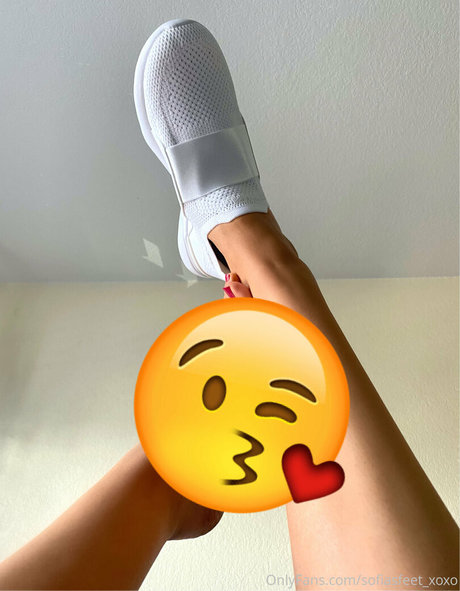 sofiasfeet xoxo 裸モデル 写真
