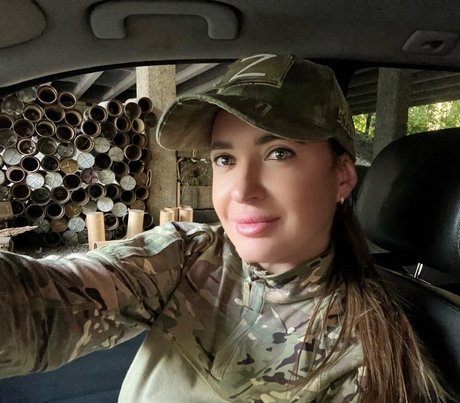 Anna Ilyasova 完璧な女優 画像