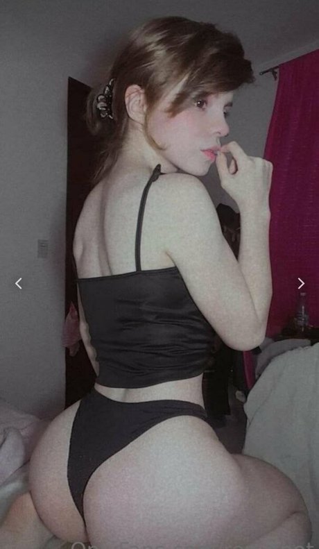 バレーボール オンリーファンズ アダルト 写真