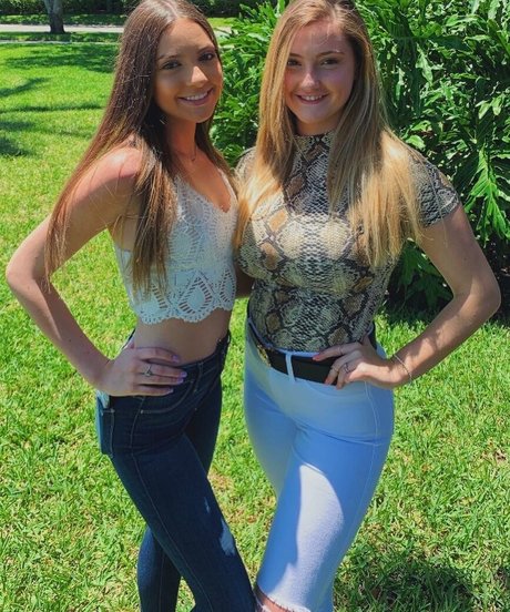 Tori C 素敵なスター 写真