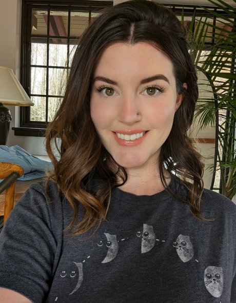 Kayla Summer ホットなポルノスター 写真