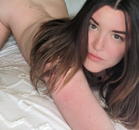 巨尻オンリーファン 美しいヌード 画像