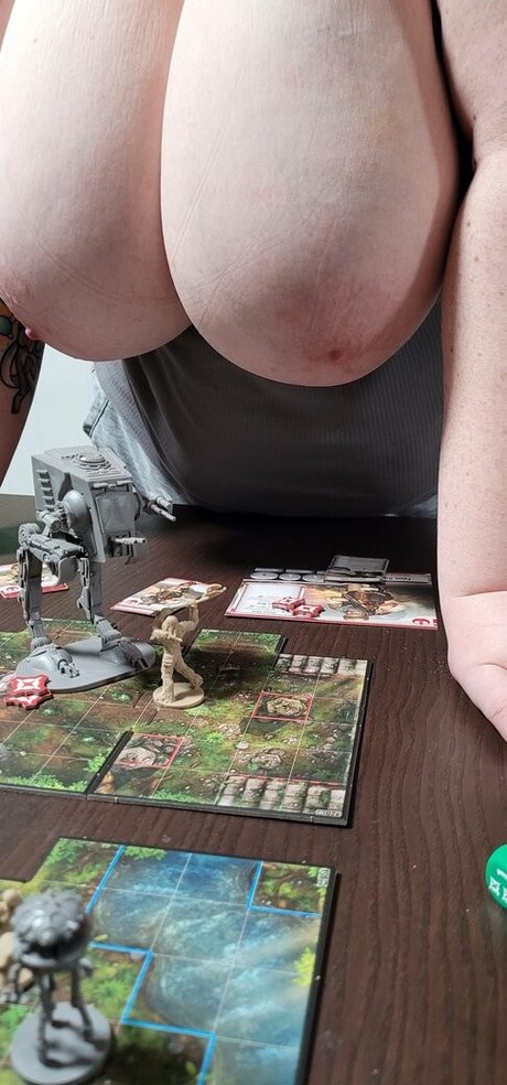 megandaw セックススター 画像