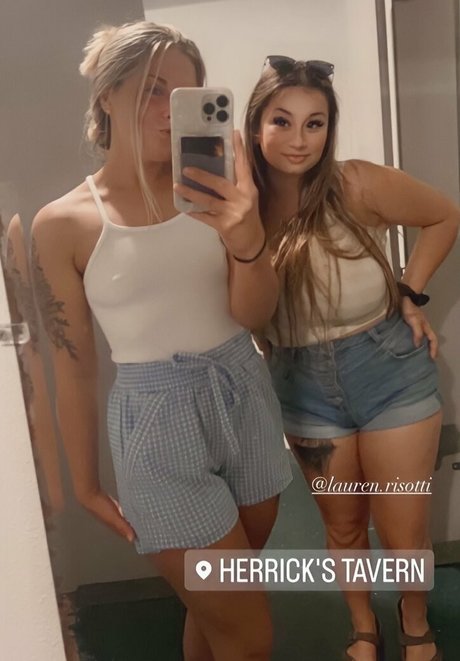 Lauren Risotti アダルトスター ギャラリー