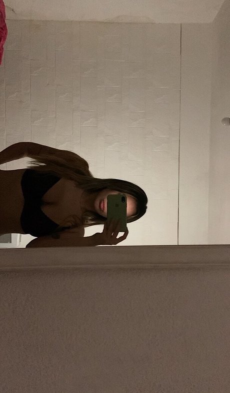 belonly 独占ポルノスター 写真