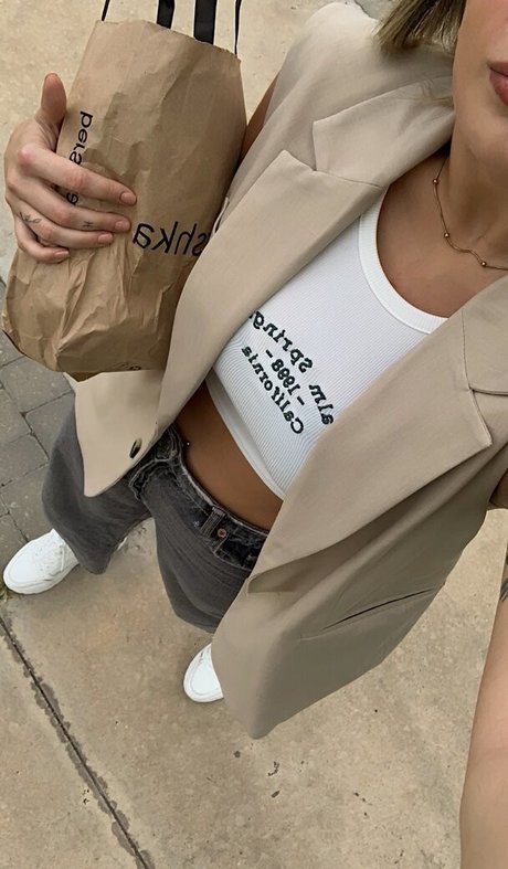 belonly 完璧なモデル 画像